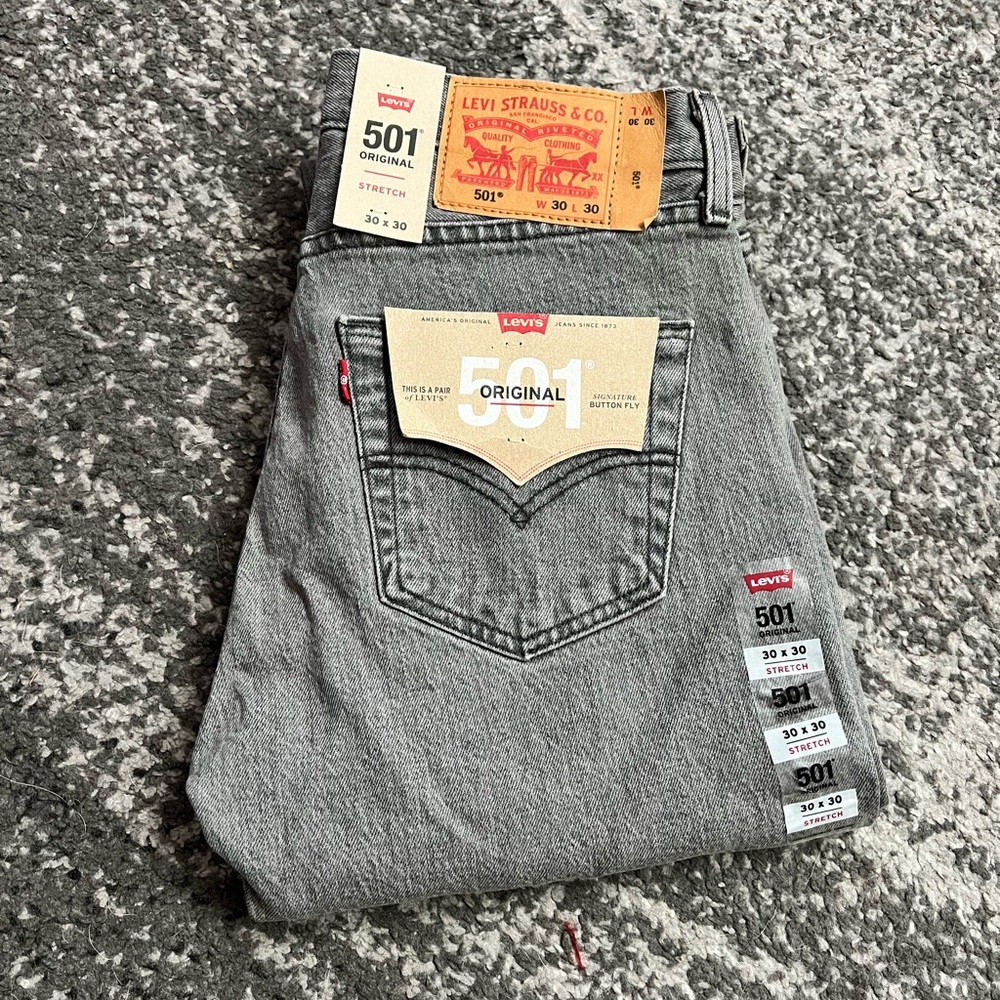 Levi’s Men’s 501 Original Fit Button Fly Stretch Jeans Gray Wash 30x30